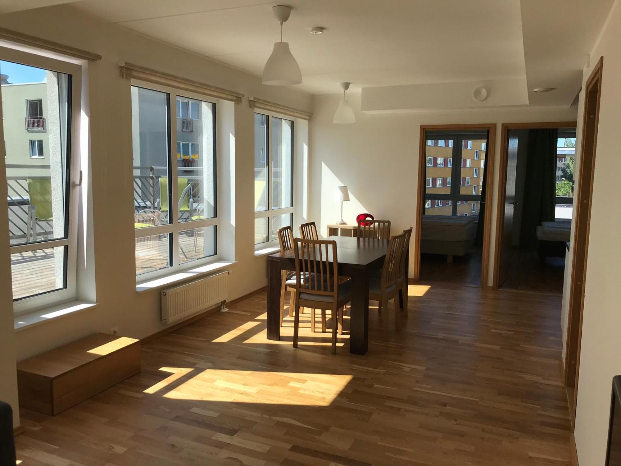 Raatuse 85 Deluxe Apartments 塔尔图 外观 照片